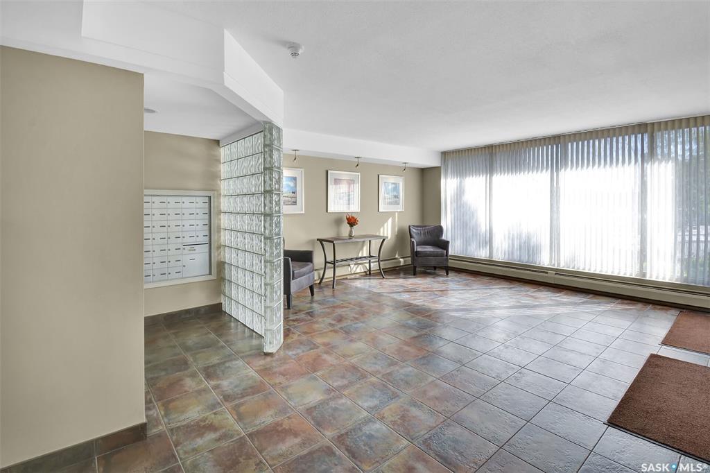 Third View of 2221 Adelaide Street E #707, Nutana S.C., Saskatoon, Saskatchewan, S7J 5L9