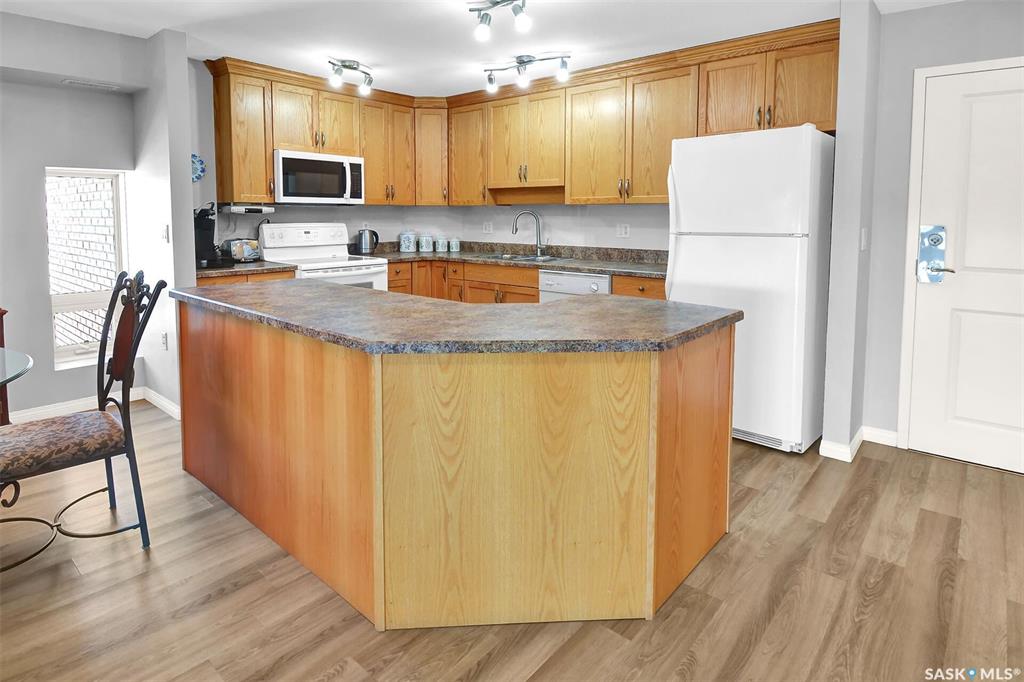 Fifth View of 2221 Adelaide Street E #707, Nutana S.C., Saskatoon, Saskatchewan, S7J 5L9