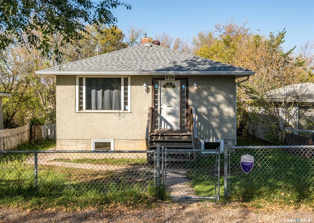 850 14th Street W, SK019354, Saskatchewan,