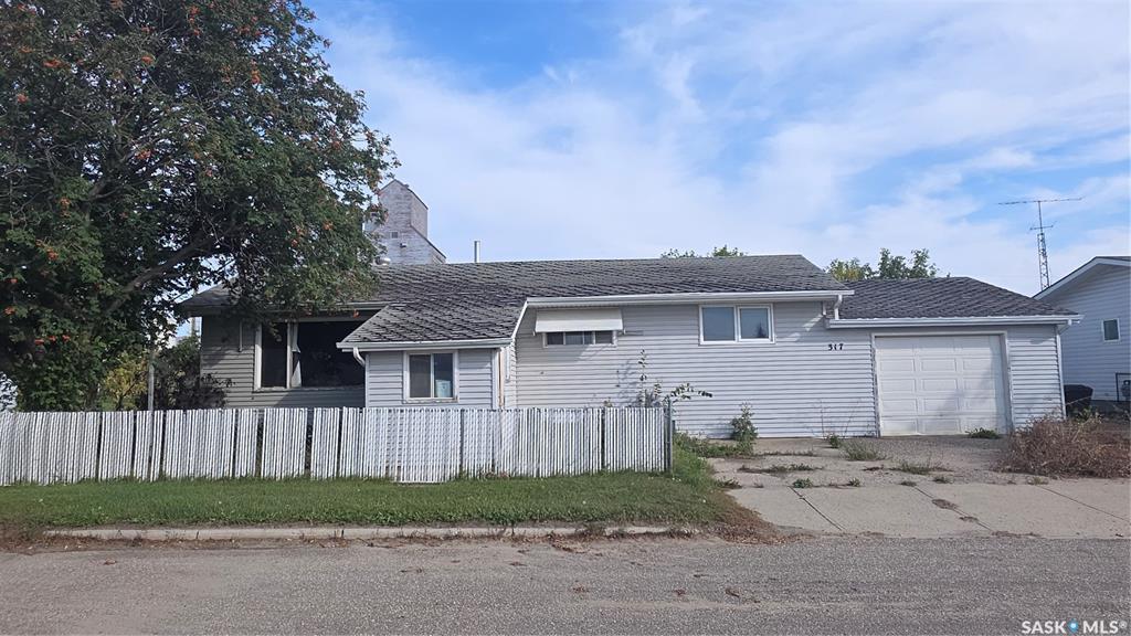 317 Front Street, SK019384, Saskatchewan,