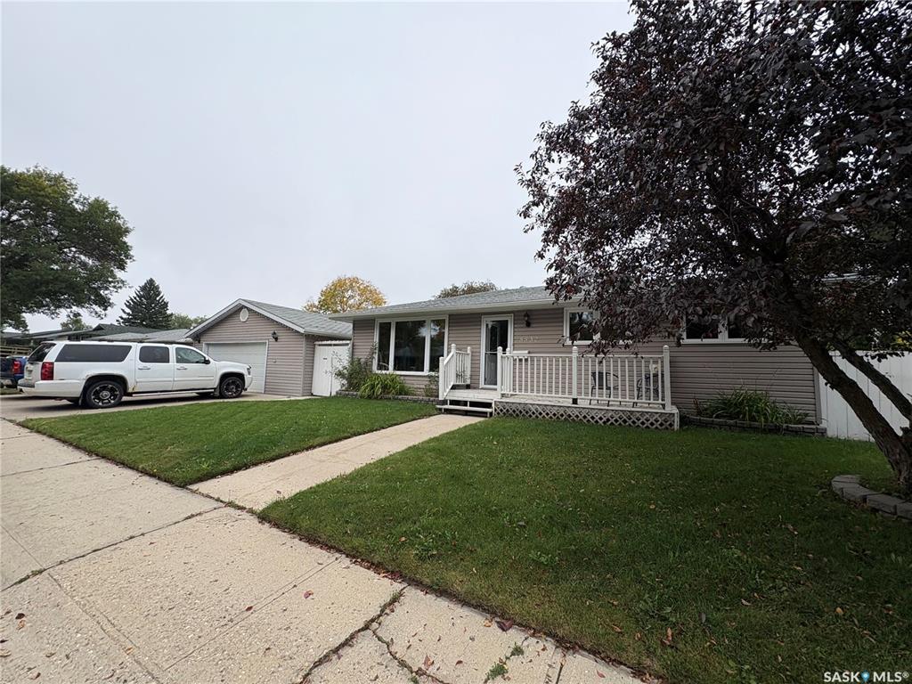 MLS® listing #SK019551 for sale located at 5532 2nd Avenue N