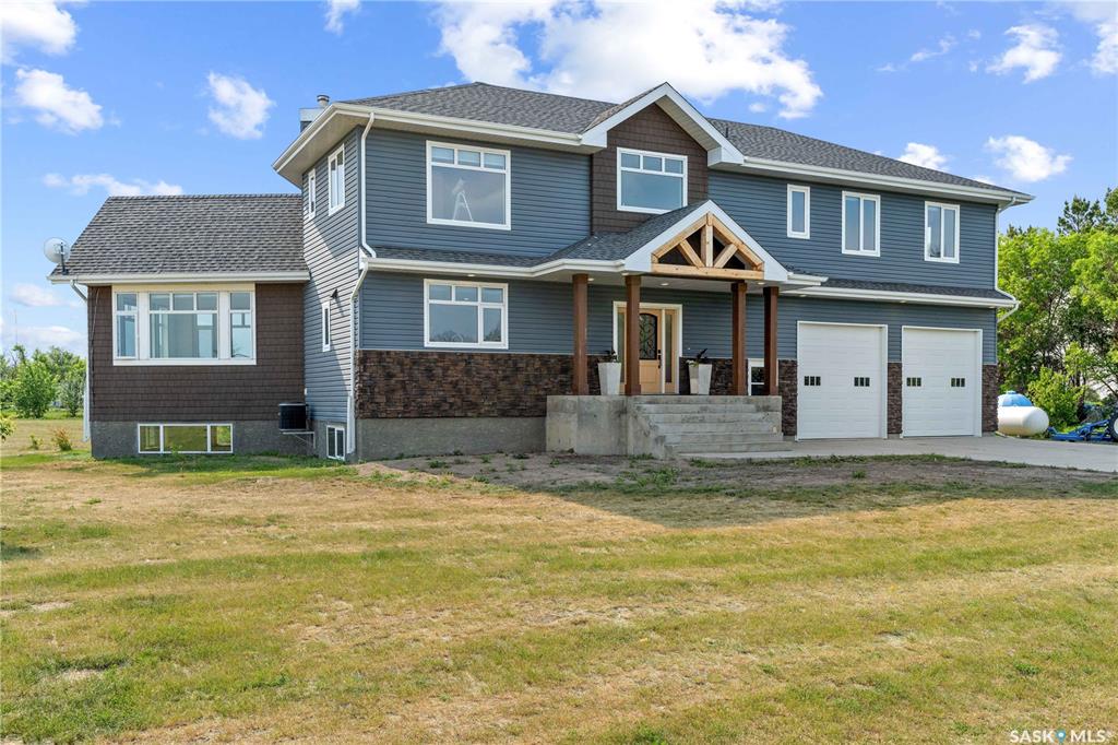 MLS® listing #SK019606 for sale located at Lamont Acreage/Imperial Area