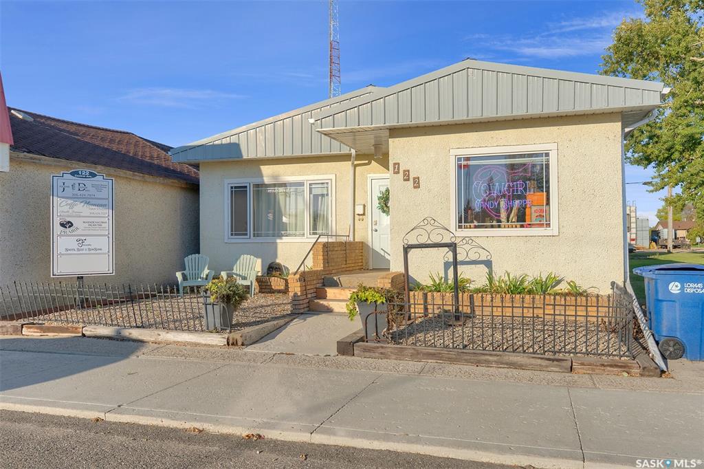 Second View of 122 Central Avenue, Montmartre, Saskatchewan, S0G 3M0
