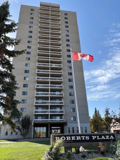 MLS® listing #SK019735 for sale located at 3520 Hillsdale Street #1208