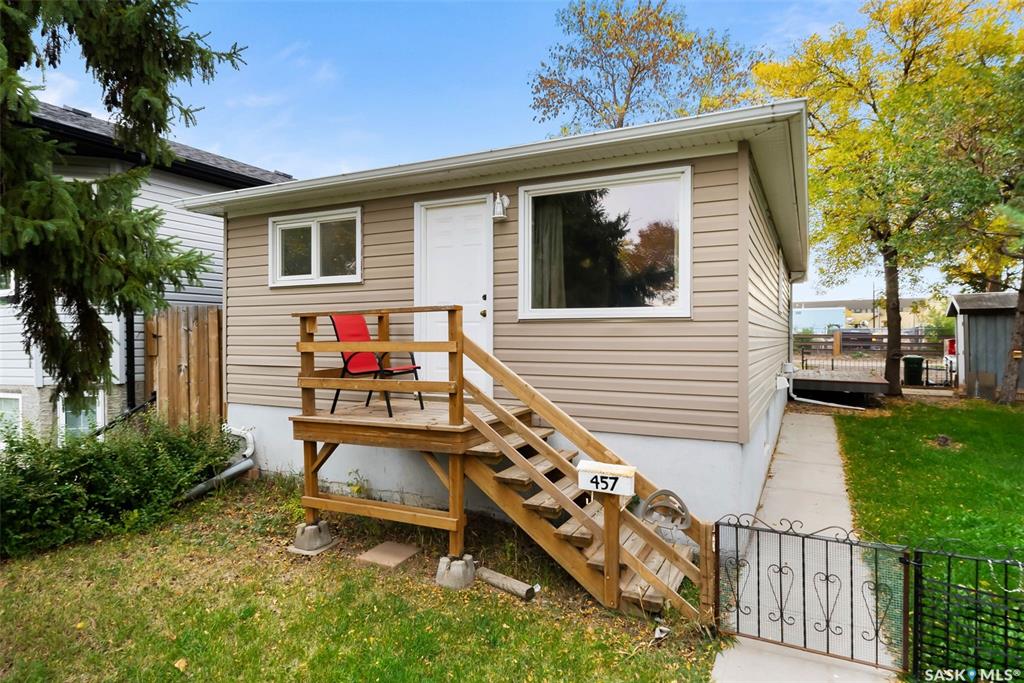 Second View of 457 Montreal Street, Churchill Downs, Regina, Saskatchewan, S4R 1L4