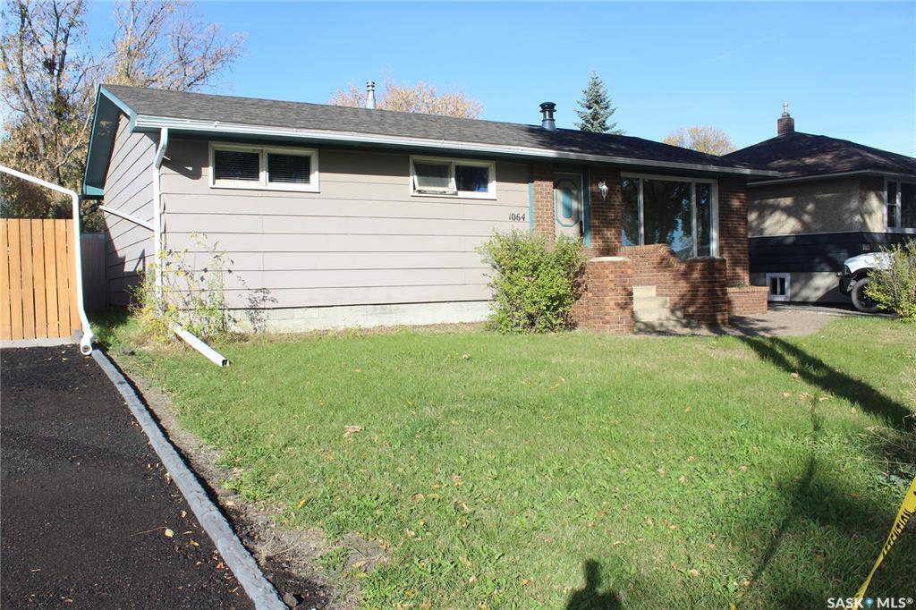 Second View of 1064 Lindsay Street, Eastview RG, Regina, Saskatchewan, S4N 3A9