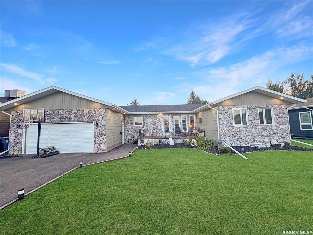 241 Riverbend Crescent, SK020116, Saskatchewan,