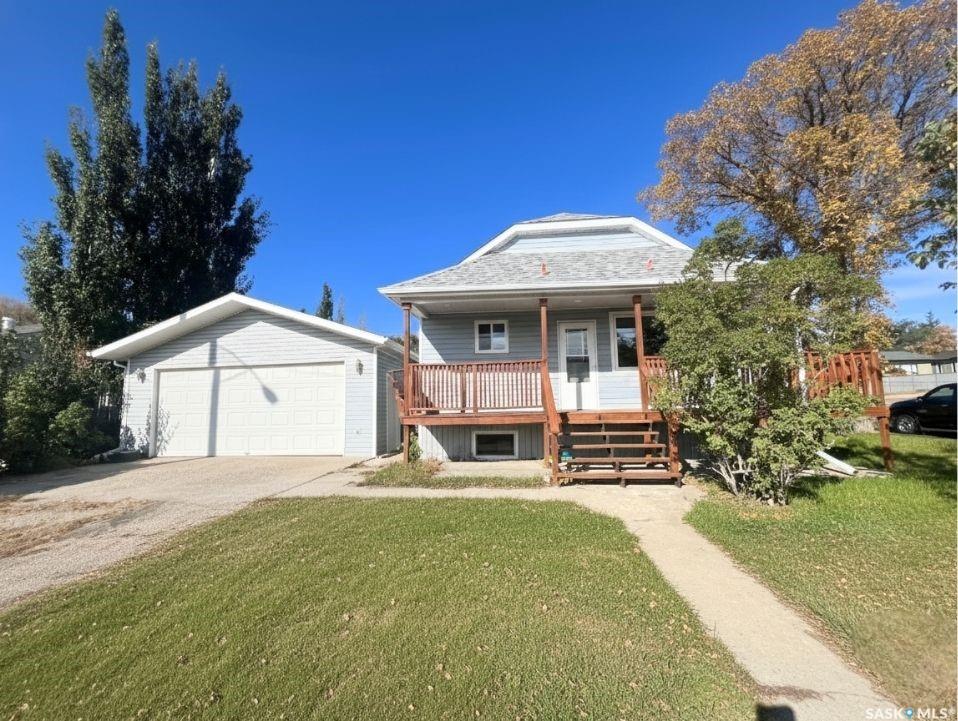 637 North Railway Street E, SK020249, Saskatchewan,