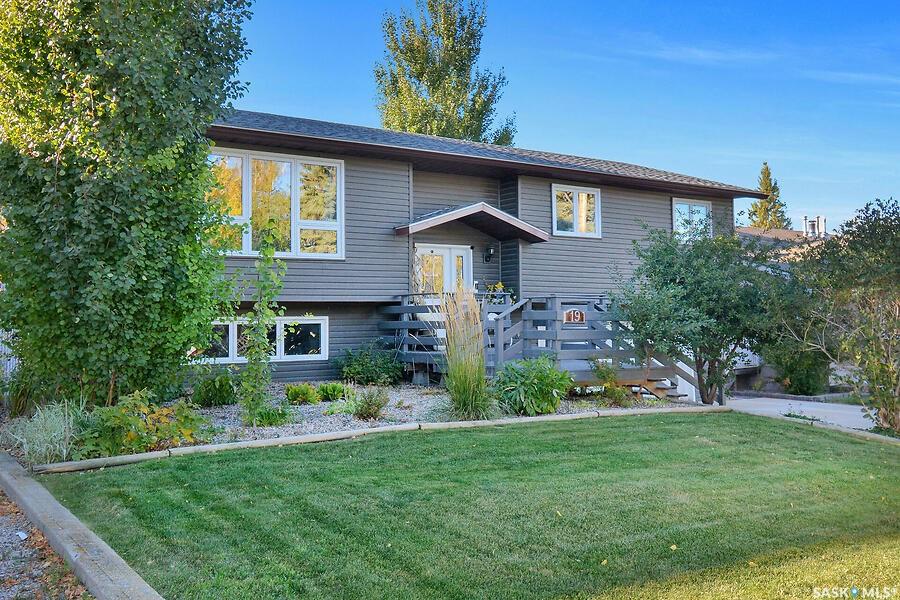 19 Maple Place, SK020266, Saskatchewan,