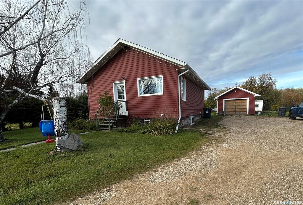 Second View of 102 2nd Avenue N, Lintlaw, Saskatchewan, S0A 2H0