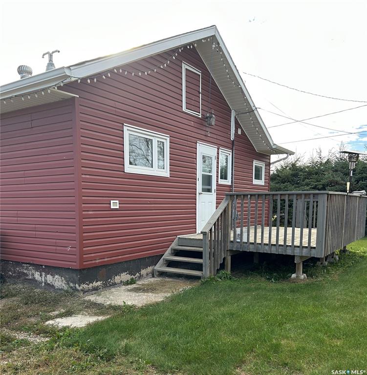 Third View of 102 2nd Avenue N, Lintlaw, Saskatchewan, S0A 2H0
