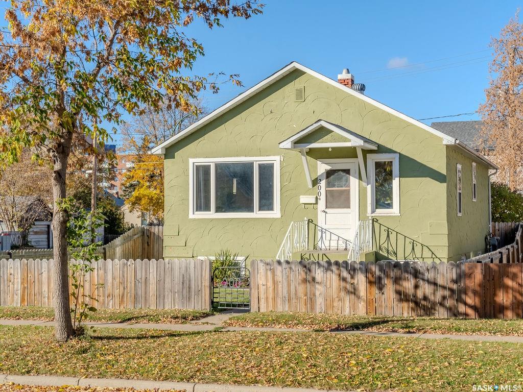 200 11 Th Street E, SK020370, Saskatchewan,