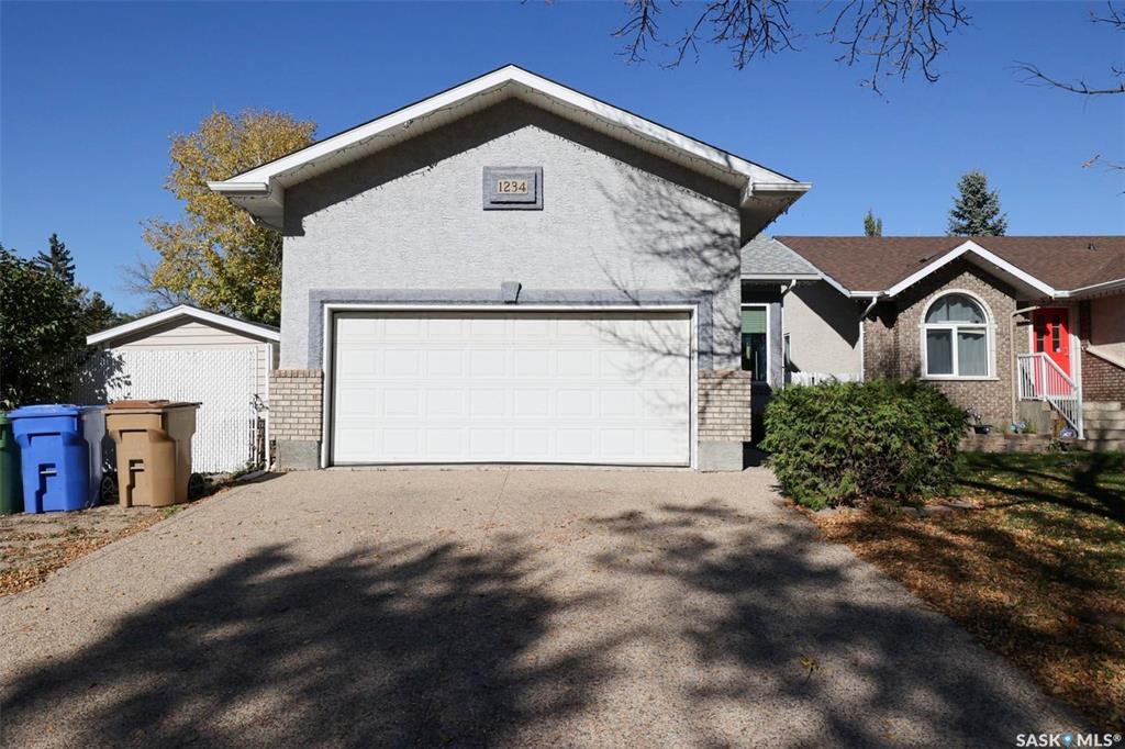 Second View of 1234 Dover Avenue, Churchill Downs, Regina, Saskatchewan, S4R 0L4