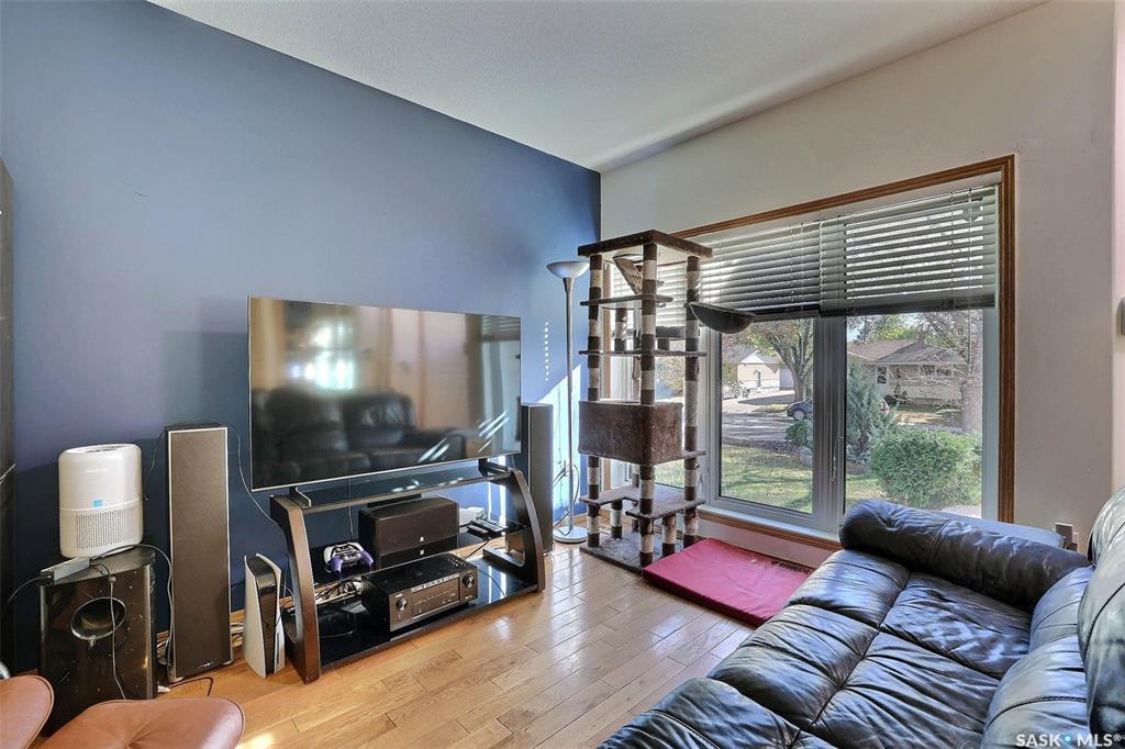 Fourth View of 1234 Dover Avenue, Churchill Downs, Regina, Saskatchewan, S4R 0L4