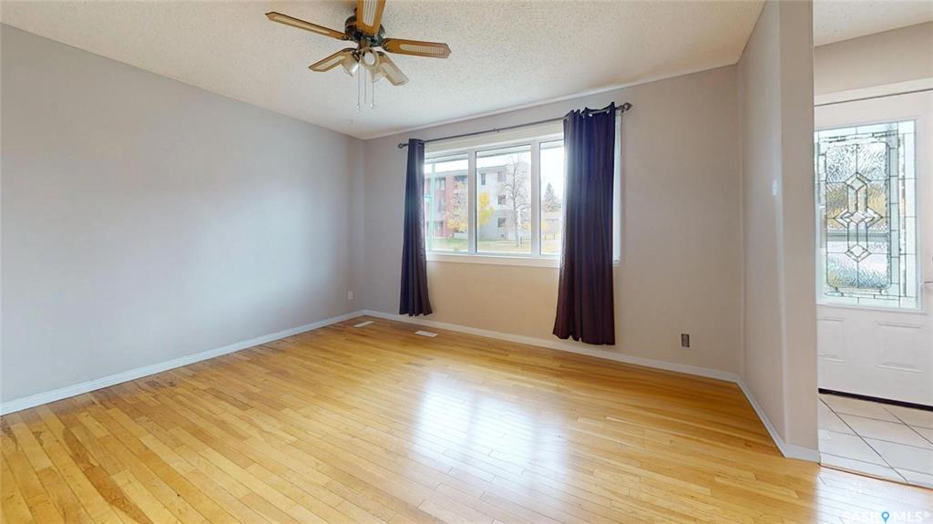 Third View of 88 Cambridge Avenue, Glencairn, Regina, Saskatchewan, S4N 0L1