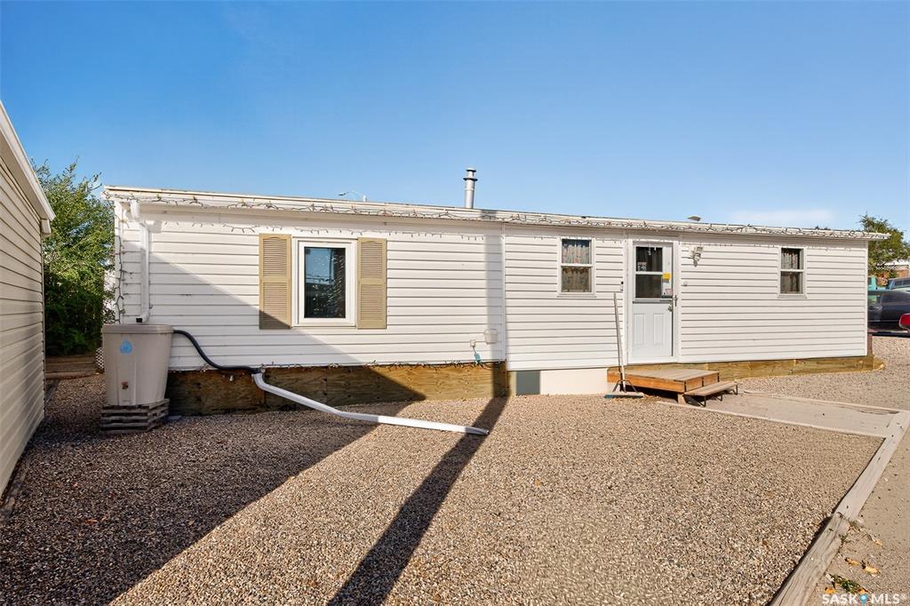 8 E Avenue Ne, SK020527, Saskatchewan,