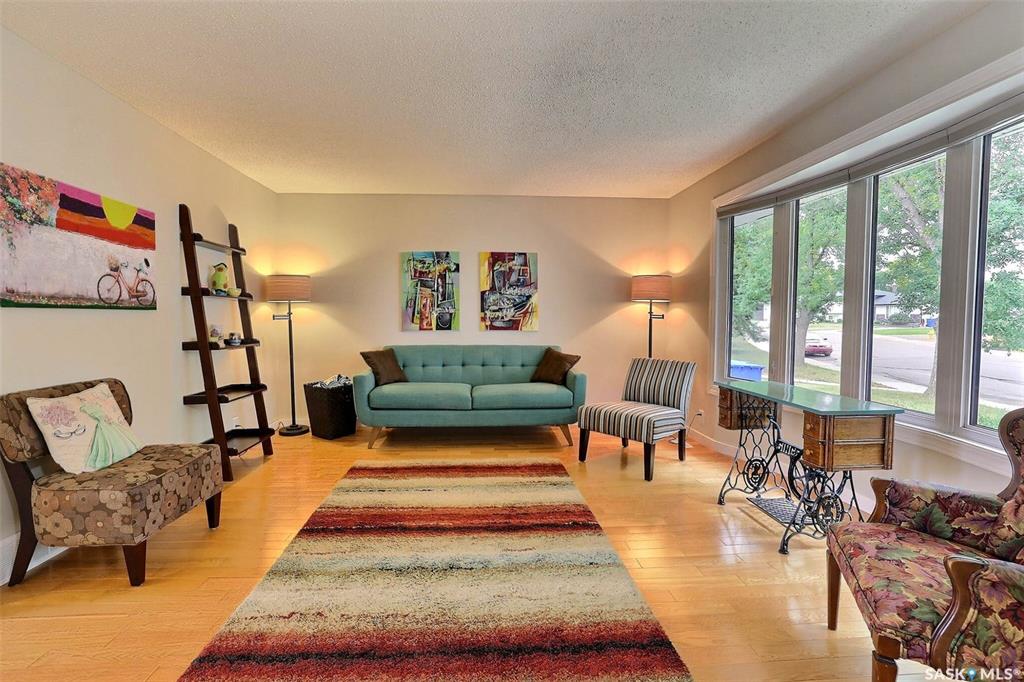 Fifth View of 50 Selby Crescent, Normanview West, Regina, Saskatchewan, S4T 6W1