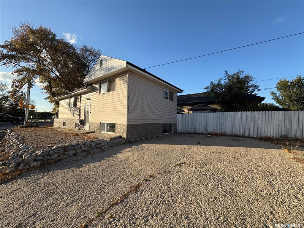 Second View of 271 Broad Street, Churchill Downs, Regina, Saskatchewan, S4R 1X1