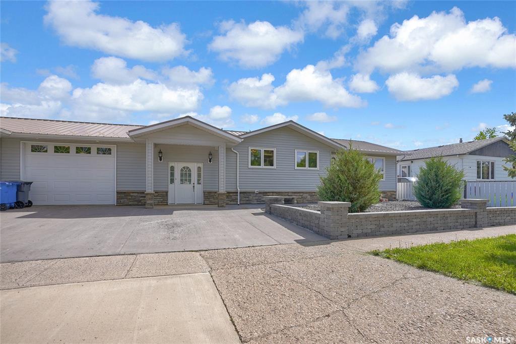 110 3rd Avenue W, SK020627, Saskatchewan,