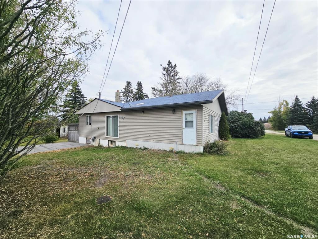 45 Assiniboia Avenue, SK020639, Saskatchewan,