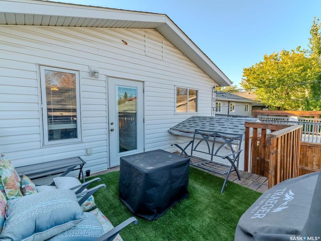 Third View of 1134 J Avenue N, Hudson Bay Park, Saskatoon, Saskatchewan, S7L 2L6
