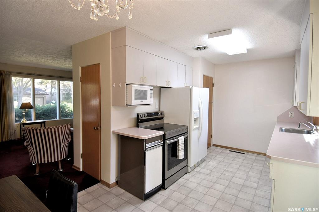 Fifth View of 2508 Paul Crescent, Nutana Park, Saskatoon, Saskatchewan, S7J 2T6
