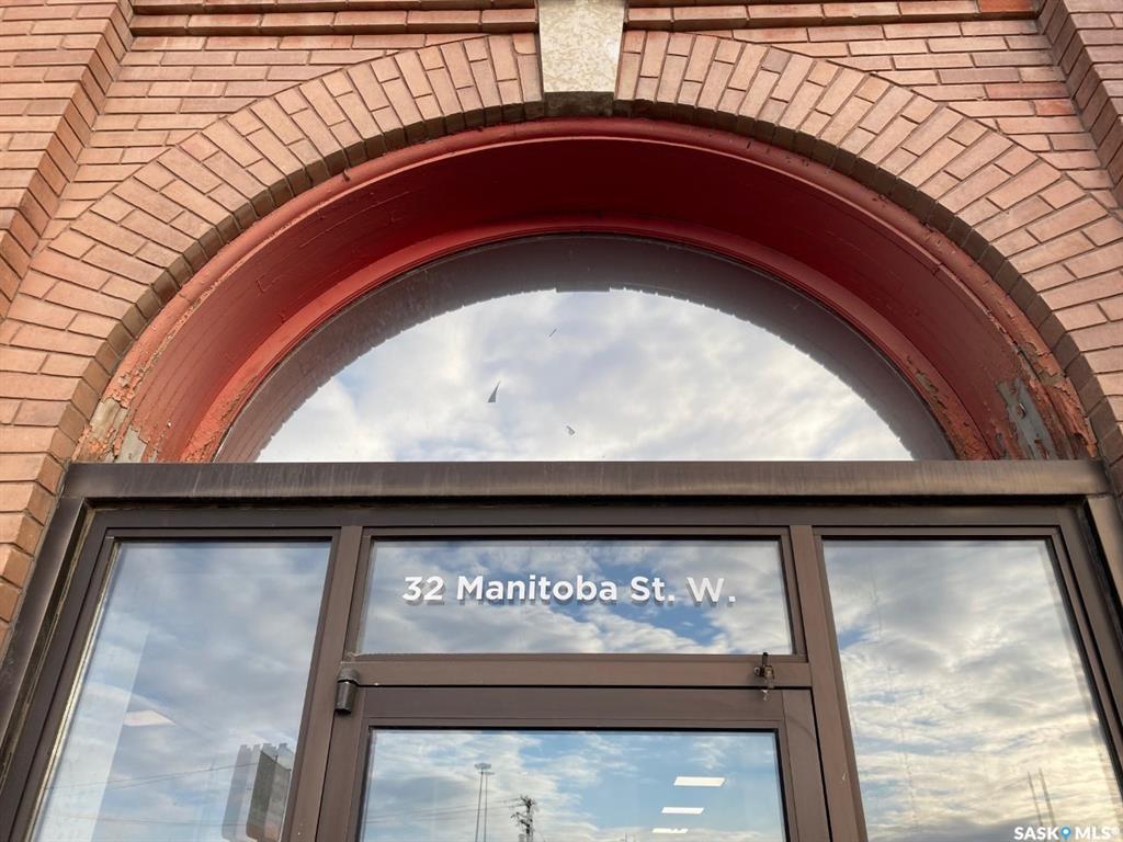 32 Manitoba Street W #110, SK020695, Saskatchewan,