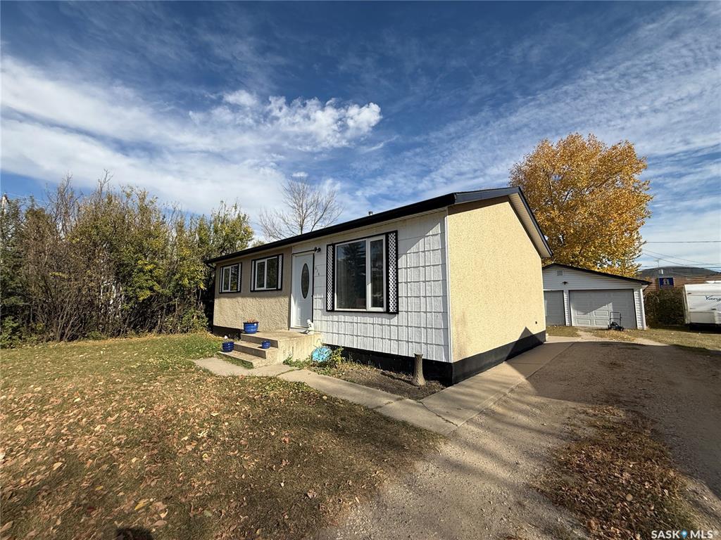 Second View of 634 3rd Street, Humboldt, Saskatchewan, S0K 2A0