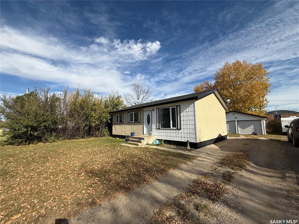 Third View of 634 3rd Street, Humboldt, Saskatchewan, S0K 2A0
