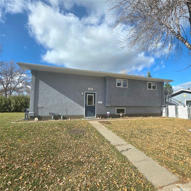 1596 Mcintosh Drive, SK020727, Saskatchewan,