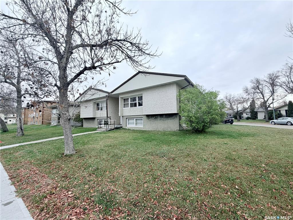 Second View of 2439 Harvey Street, Arnhem Place, Regina, Saskatchewan, S4N 2N5
