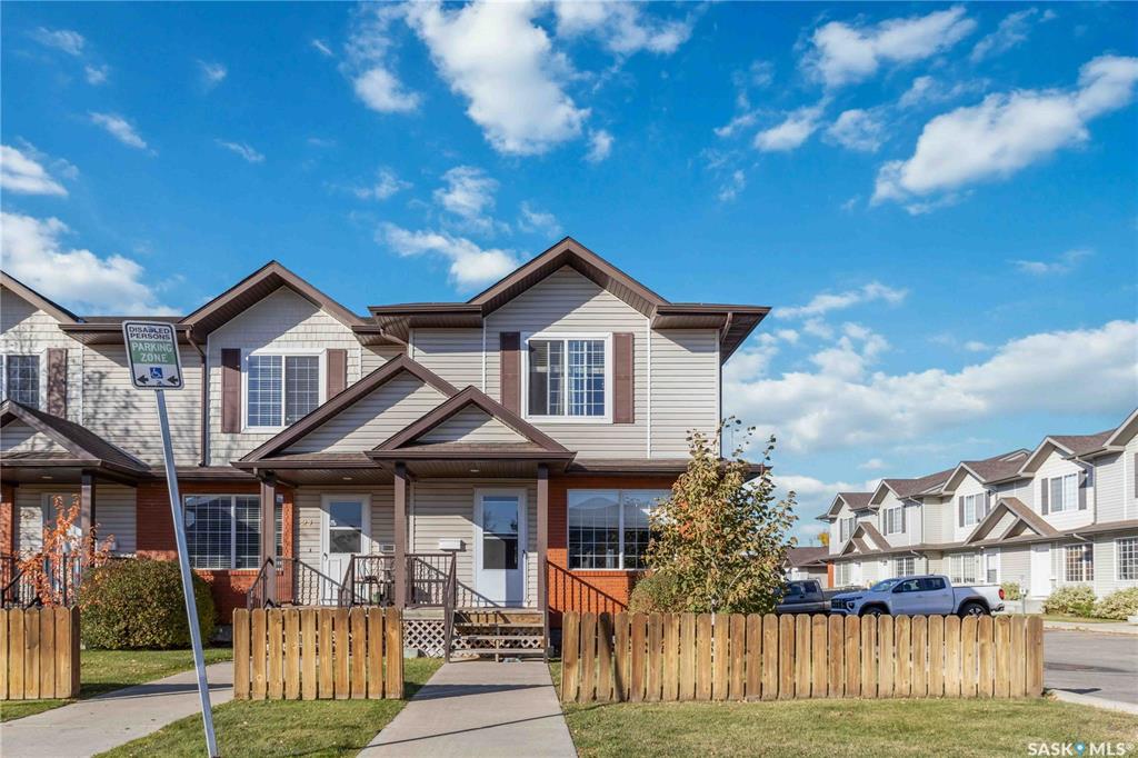 Third View of 135 Keedwell Street #20, Willowgrove, Saskatoon, Saskatchewan, S7W 0A3