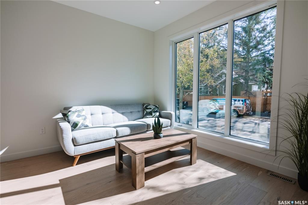 Fourth View of 2804 14th Avenue, Cathedral RG, Regina, Saskatchewan, S4T 5S8