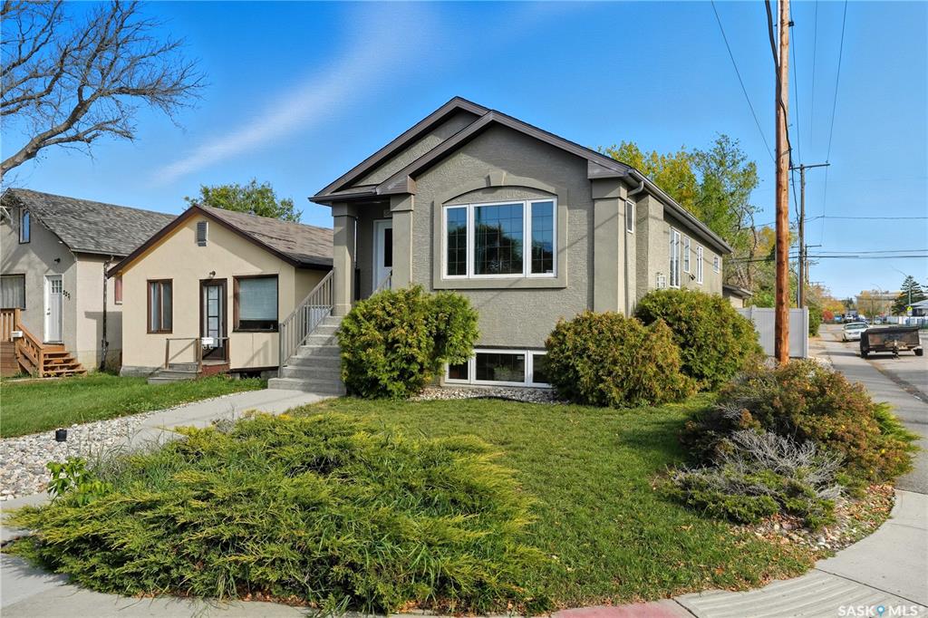 MLS® listing #SK020815 for sale located at 2279 Mackay Street