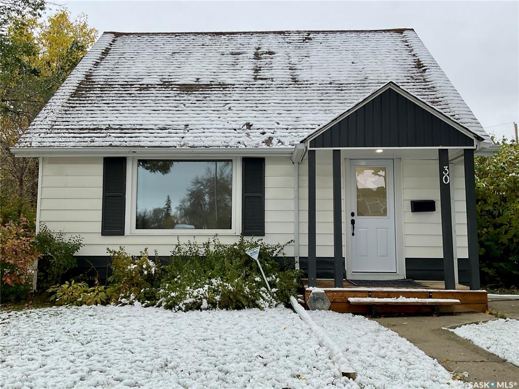 Second View of 30 Cecil Crescent, Rosemont, Regina, Saskatchewan, S4T 5Y5