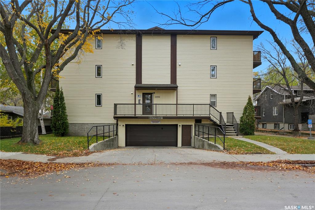 Second View of 1006 9th Street E #204, Varsity View, Saskatoon, Saskatchewan, S7H 0N2