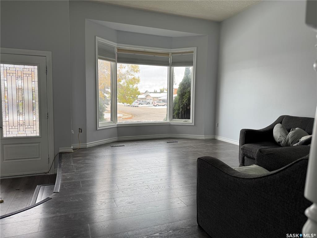 Third View of 6022 Wadge Street, Lakewood, Regina, Saskatchewan, S4X 4B5