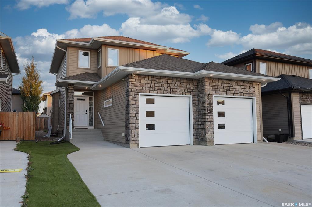 946 Pringle Cove, SK020921, Saskatchewan,