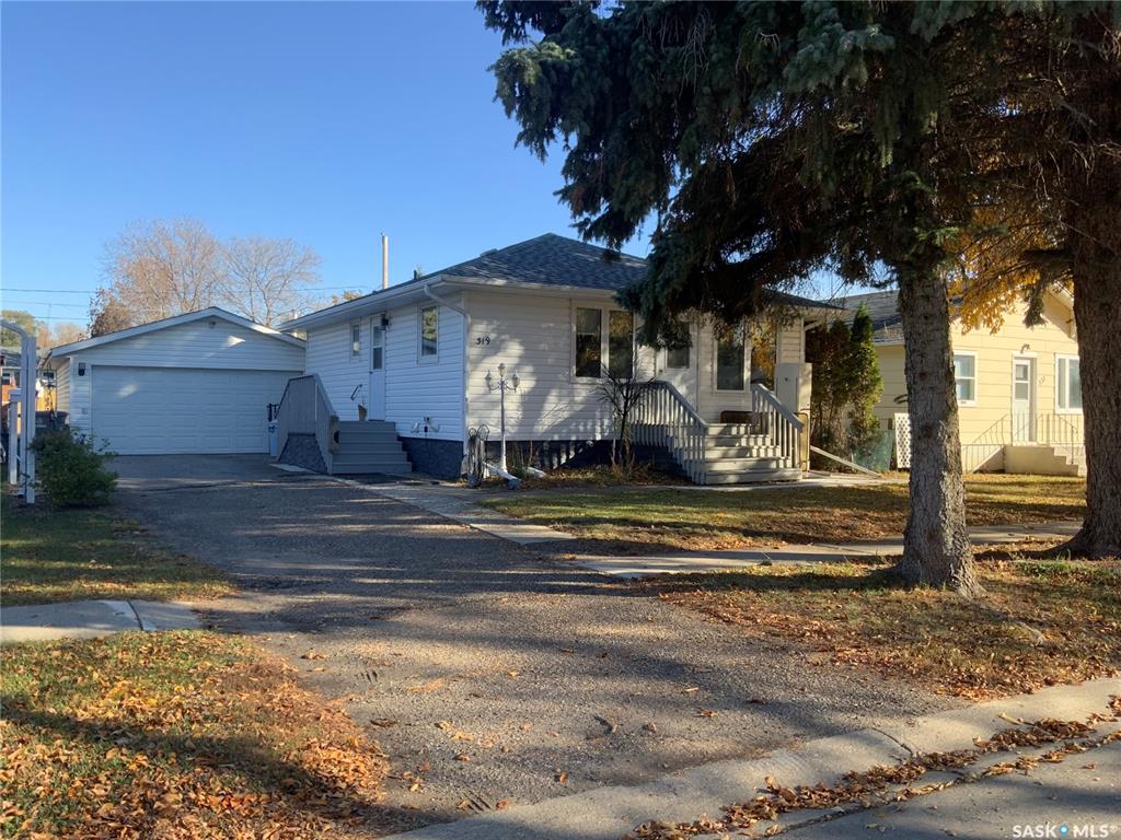 Second View of 319 Simpson Street, Outlook, Saskatchewan, S0L 2N0