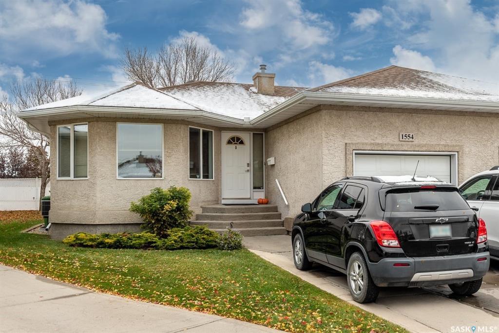 1554 Dewdney Bay E, SK020958, Saskatchewan,