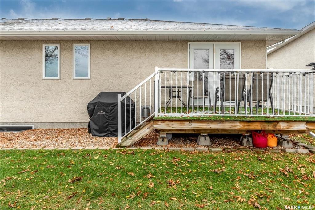 Third View of 1554 Dewdney Bay E, East Pointe Estates, Regina, Saskatchewan, S4Z 1A7