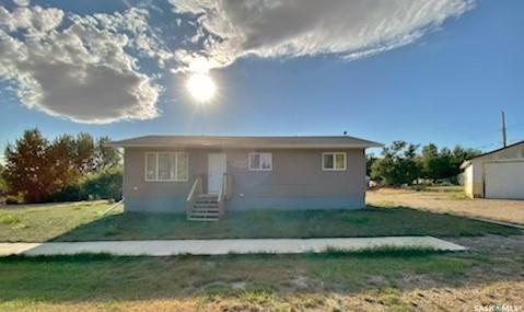 Second View of 320 4th Avenue, Dodsland, Saskatchewan, S0L 0V0