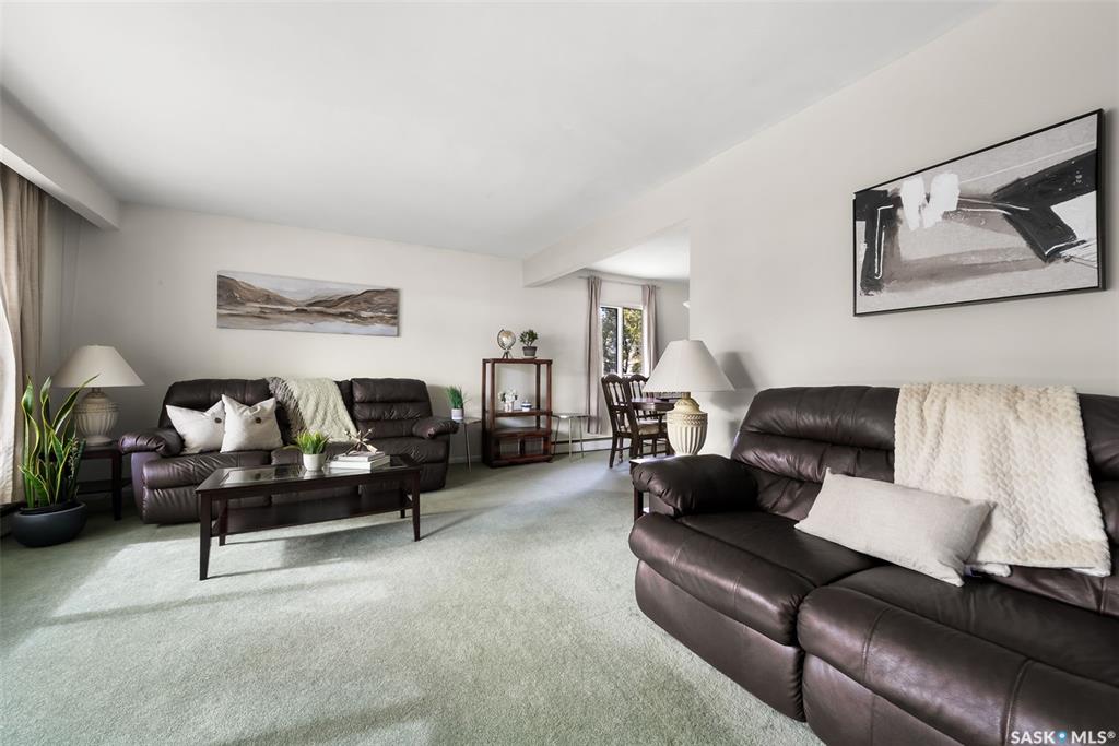 Fourth View of 10 Dunning Crescent, Hillsdale, Regina, Saskatchewan, S4S 3W1