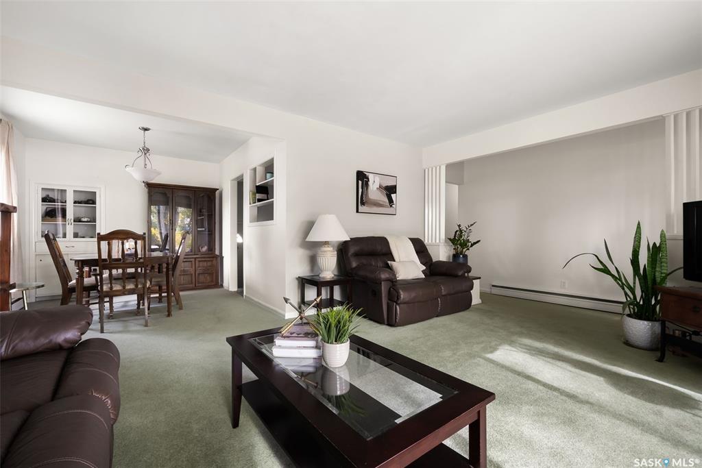Fifth View of 10 Dunning Crescent, Hillsdale, Regina, Saskatchewan, S4S 3W1