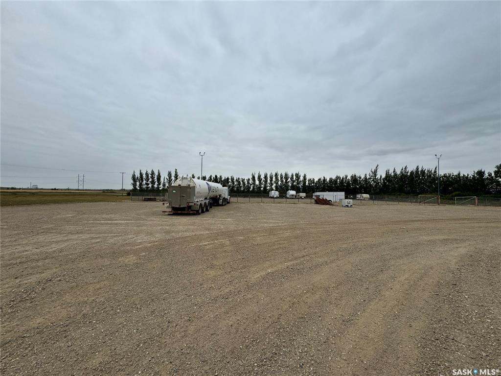 Fifth View of 102 Supreme ST, Estevan, Saskatchewan, S0C 0M0