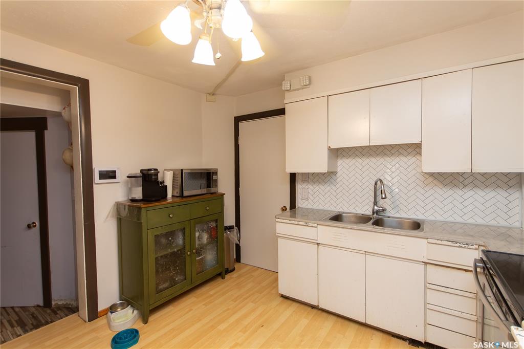 Third View of 312 32nd Street, Battleford, Saskatchewan, S0M 0E0