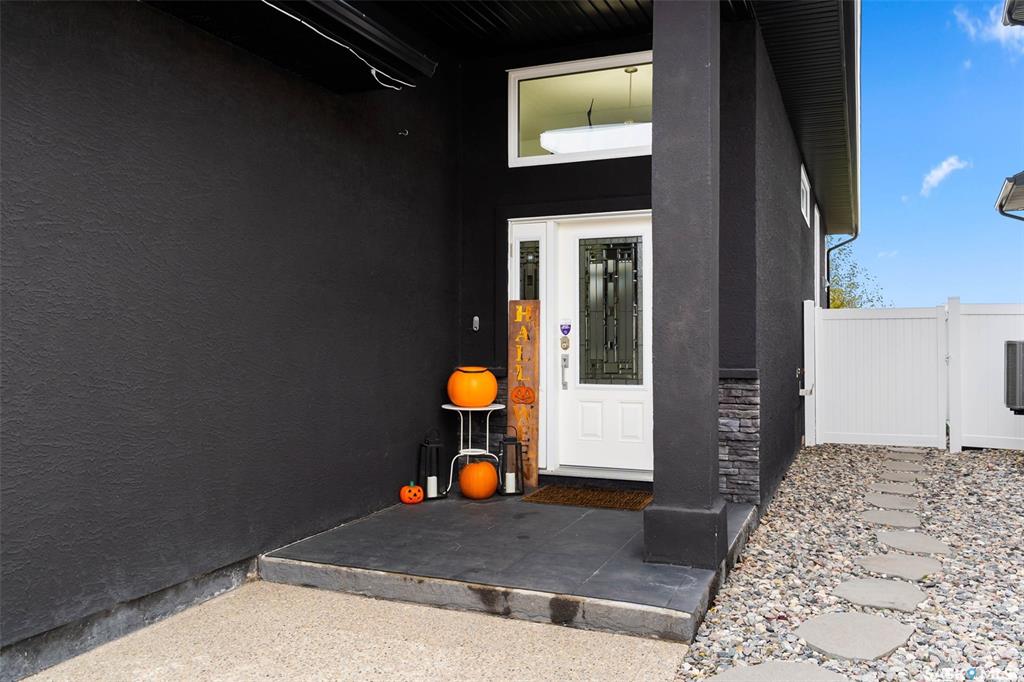 Third View of 5061 Snowbirds Crescent, Harbour Landing, Regina, Saskatchewan, S4W 0H5
