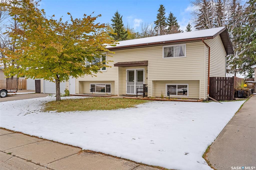 Second View of 207 Mccosh Drive, Melfort, Saskatchewan, S0E 1A0