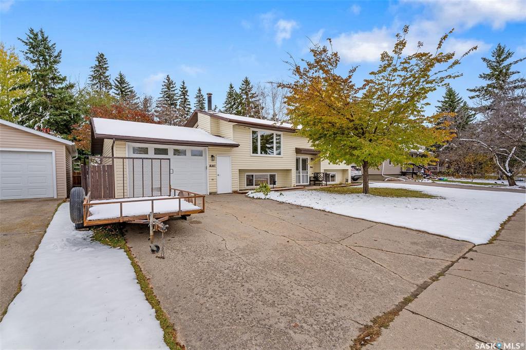 Third View of 207 Mccosh Drive, Melfort, Saskatchewan, S0E 1A0