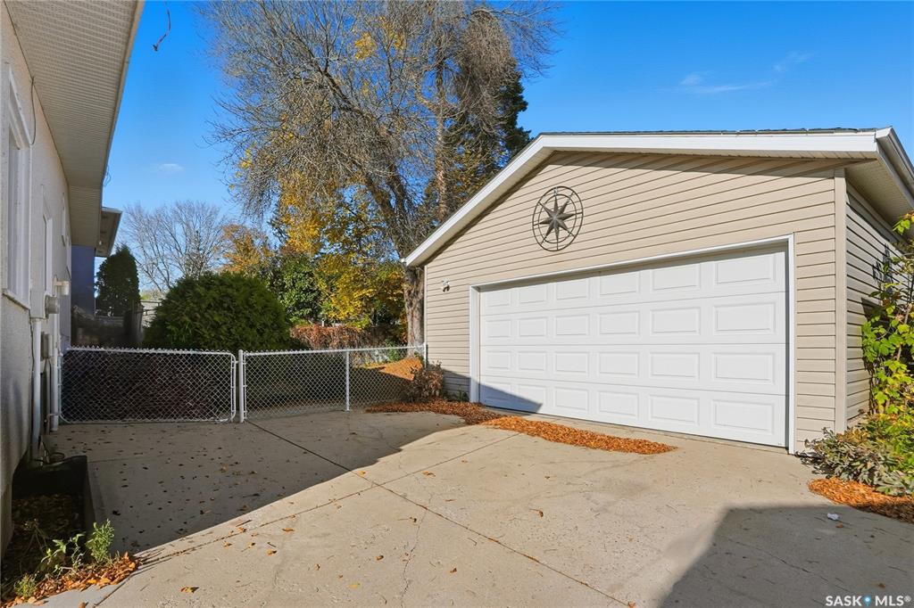 Second View of 42 Red River Road, River Heights SA, Saskatoon, Saskatchewan, S7K 1G3